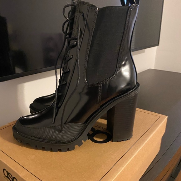 ASOS Shoes - Chunky military style boots